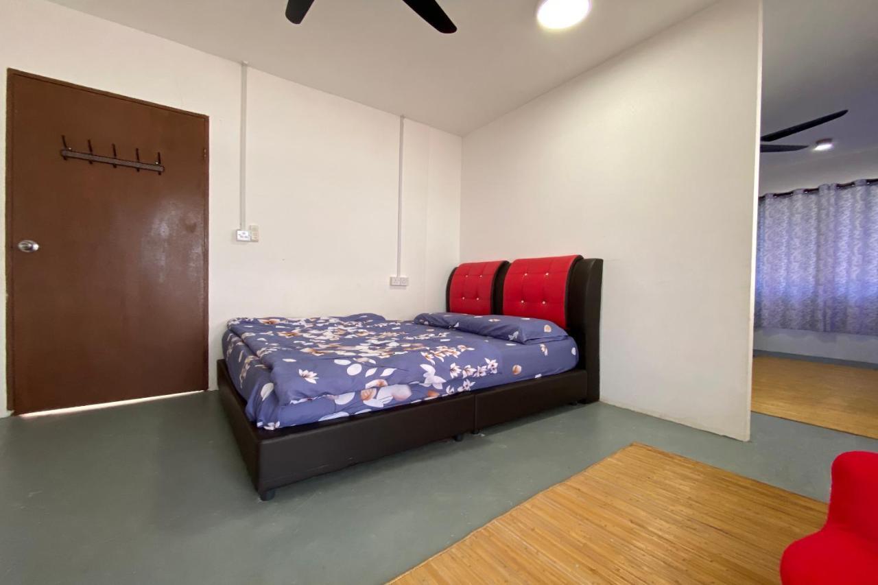 מלון קוטה קינבלו Oyo 90317 Ambong Bay Resthouse מראה חיצוני תמונה