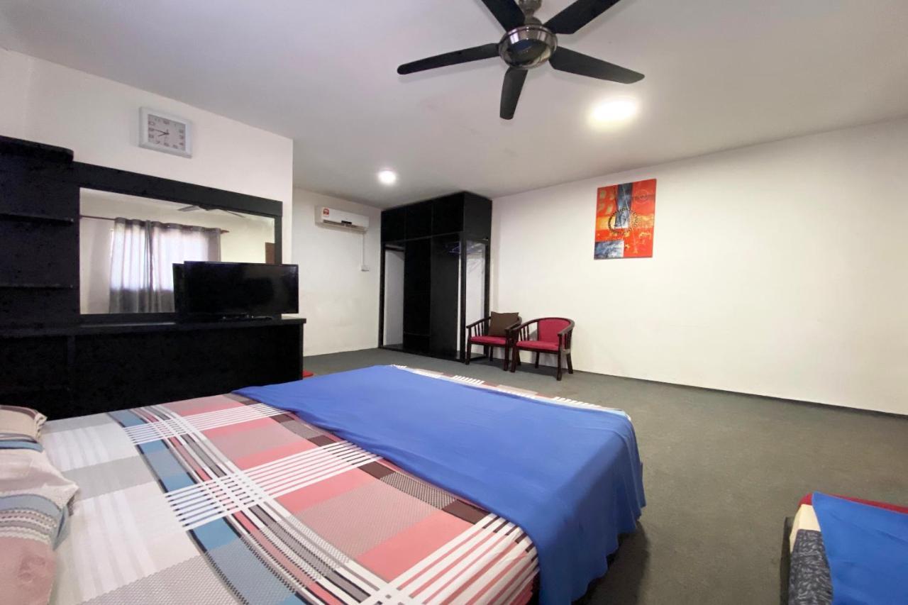 מלון קוטה קינבלו Oyo 90317 Ambong Bay Resthouse מראה חיצוני תמונה